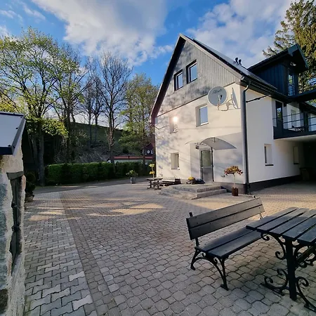 Apartamenty Salamandra Klodzko Exterior photo
